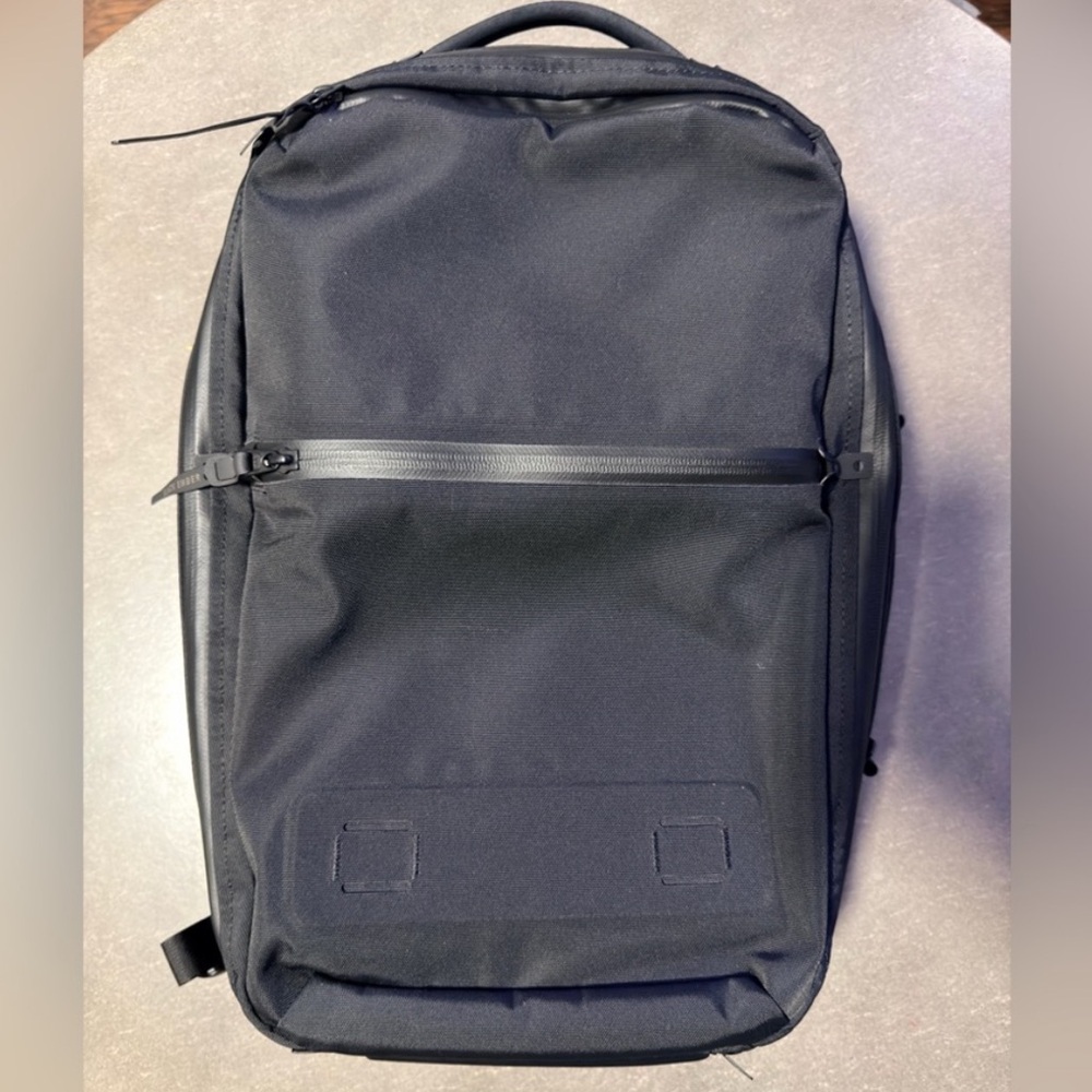 Black Ember Citadel R3 25L backpack